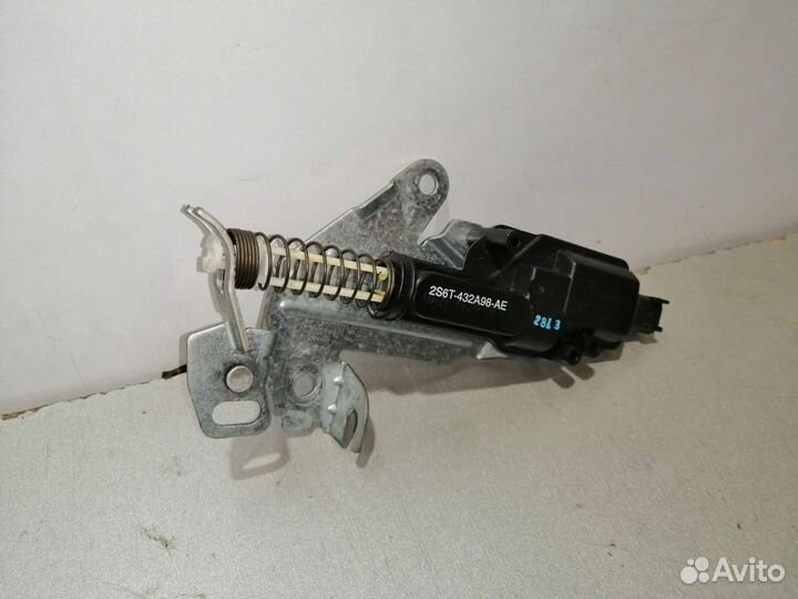 Активатор замка багажника Форд Фьюжн Фиеста