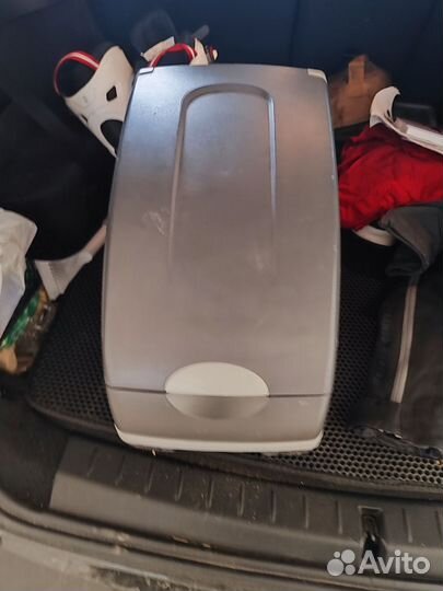 Автомобильный холодильник Skoda 15л 5L0065400