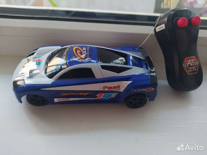 Машина радио