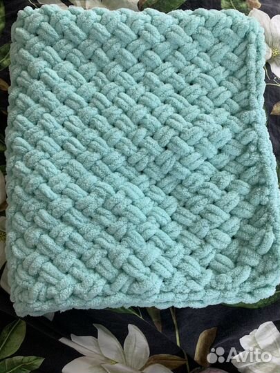 Вяжу игрушки и пледы на заказ