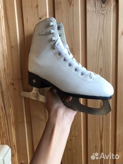 Фигурные коньки 35 размер