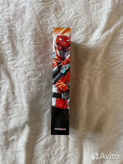 Новая фигурка Hasbro Power Rangers - Red Ranger