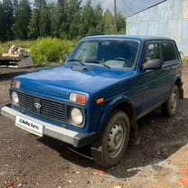 ВАЗ (LADA) 4x4 (Нива) 1.7 MT, 2015, 80 000 км, с пробегом, цена 525 000 руб.