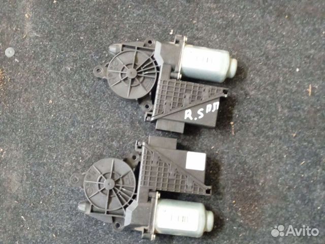 Мотор стеклоподъемника передний правый Skoda vw