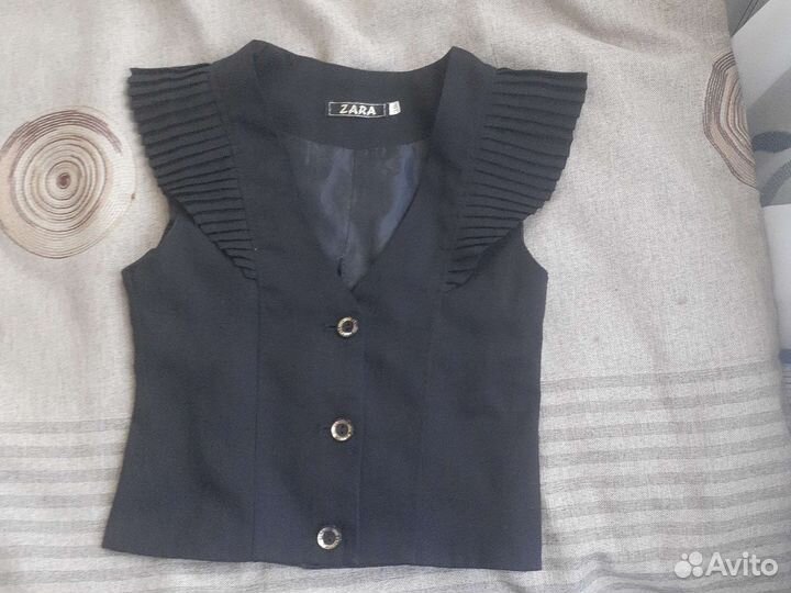 Жилетка школьная 36р