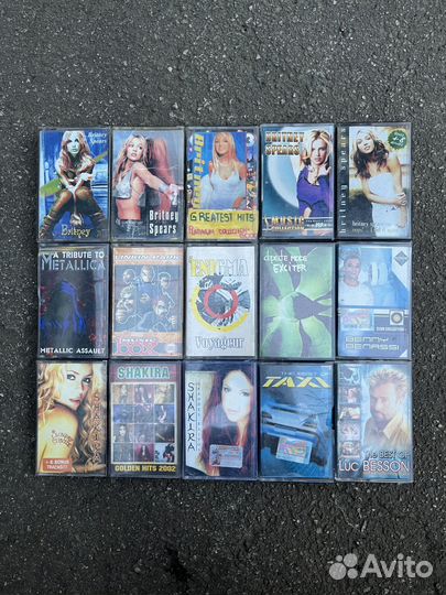 Большая коллекция аудио кассет (уже поменьше)