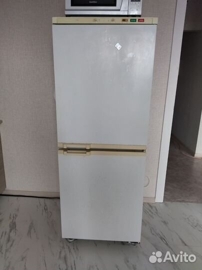 Холодильник бу