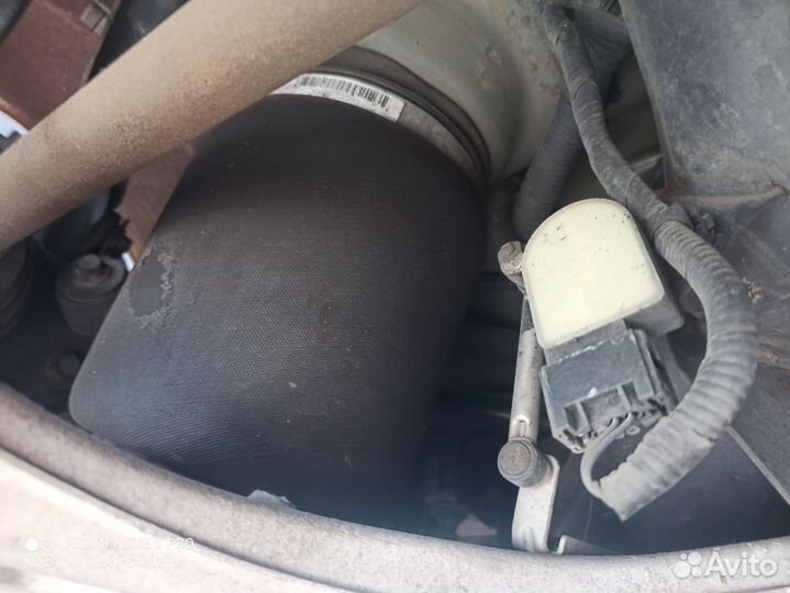 Пневмоподушка Jeep Grand Cherokee WK2 2012 5.7