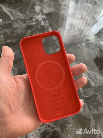 Оригинальный силиконовый чехол iPhone 12/12Pro