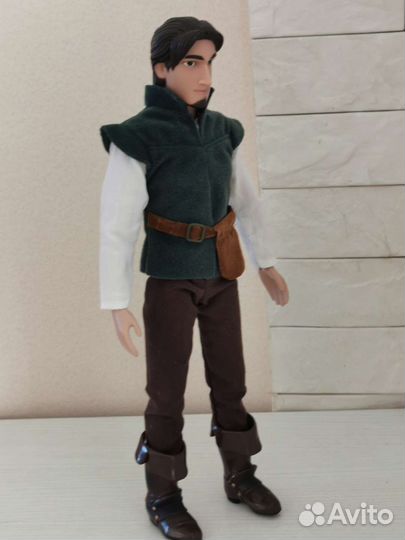 Флин Райдер, Юджин кукла из Рапунцель Disney