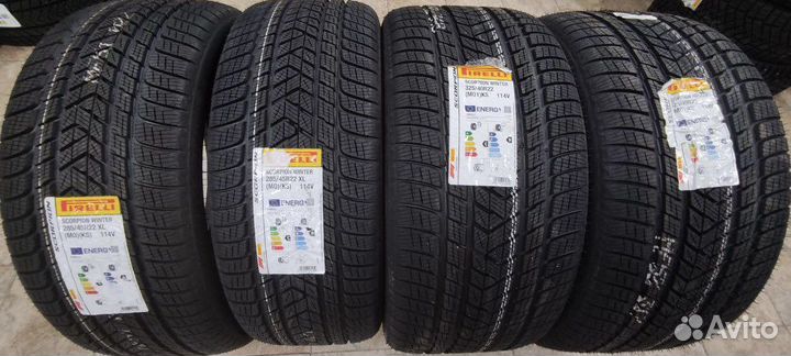 Pirelli Scorpion Winter 285/45 R22 и 325/40 R22 114V