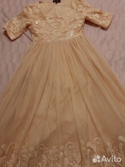 Вечернее платье