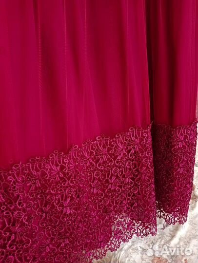 Вечернее платье