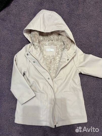 Одежда на девочку 110-116р. Куртки, теплый вещи