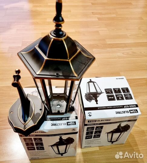 Светильник уличный настенный