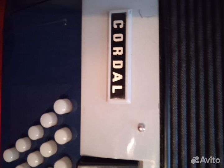 Аккордеон Weltmeister Cordal