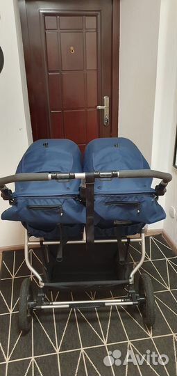 Коляска для двойни bumbleride Indie Twin