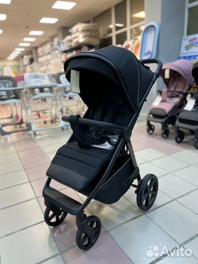 Новая прогулочная коляска Carrello Bravo Plus 2024