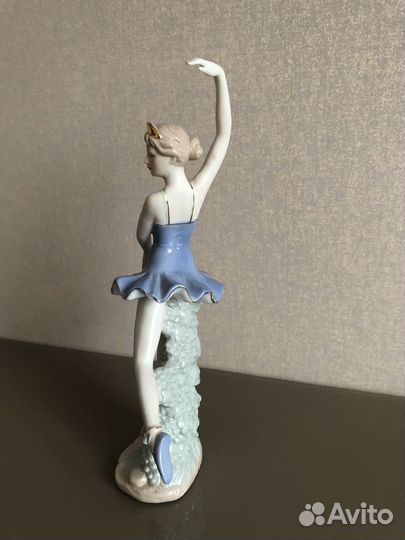 Статуэтка фарфор балерина