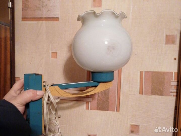 Люстры и светильники