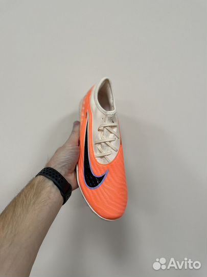 Сороконожки nike phantom gx