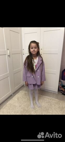 Пиджак с юбкой