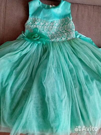 Платье праздничное