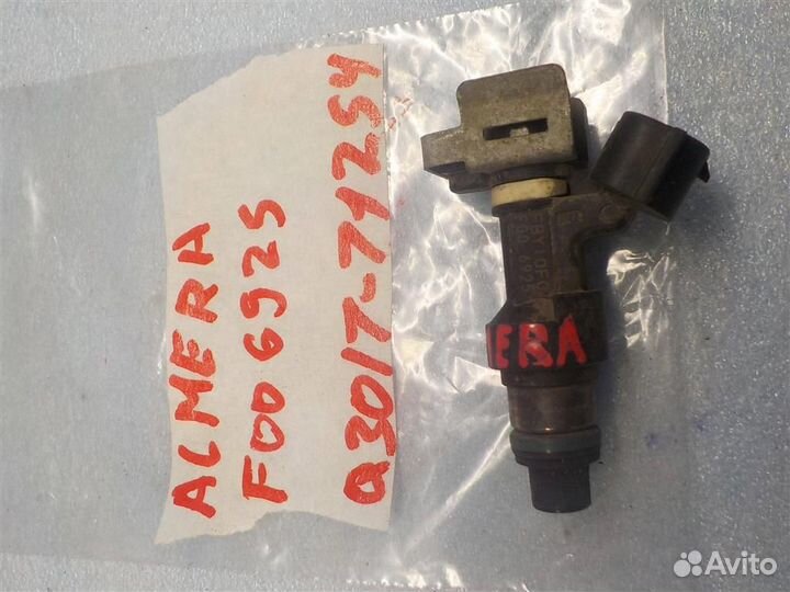 Форсунка инжекторная электрическая Nissan Almera