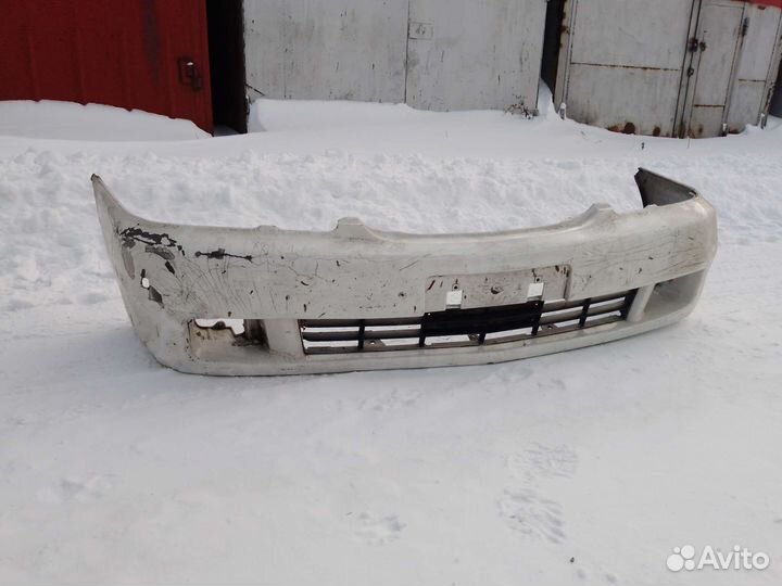 Бампер передний тойота гайя