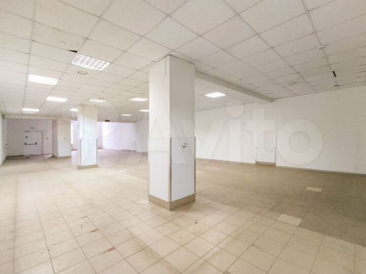 На первой линии Ленинградского проспекта, 348.3 м²