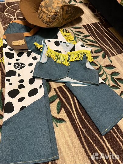 Комтюм детский