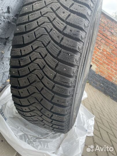 Michelin Latitude X-Ice North 225/65 R17 102T