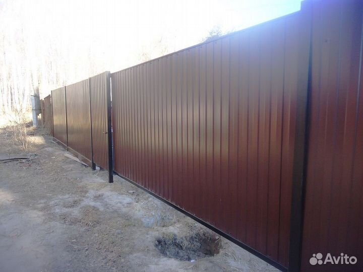 Заборы из профнастила