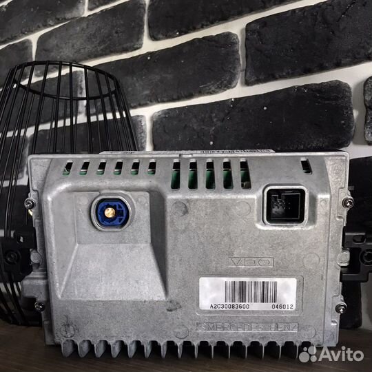 Монитор на Mercedes