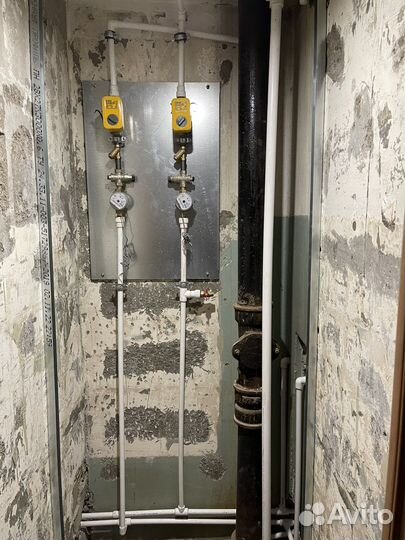 Сантехник во время