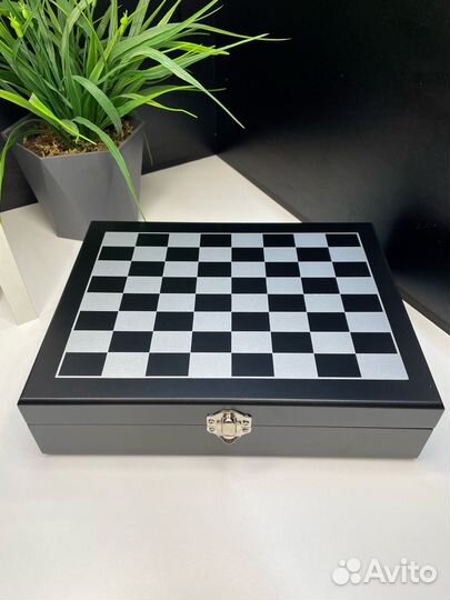 Подарочный набор для мужчин (фляжка/шахматы)