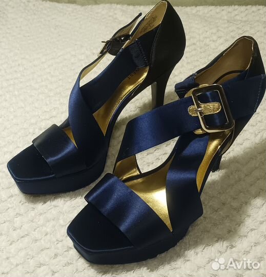 Босоножки женские 38 размер на высоком каблуке