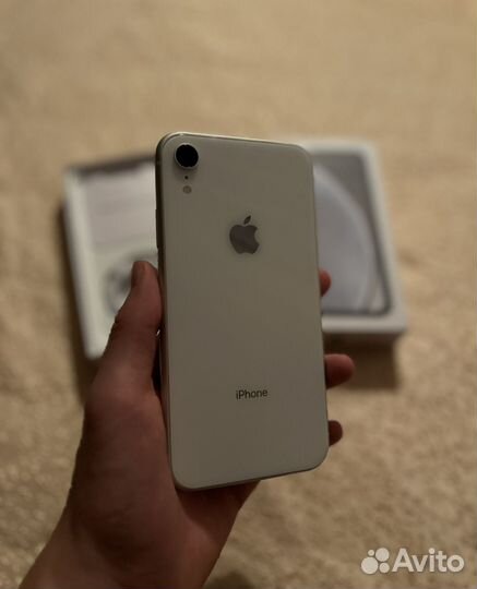 iPhone Xr, 128 ГБ