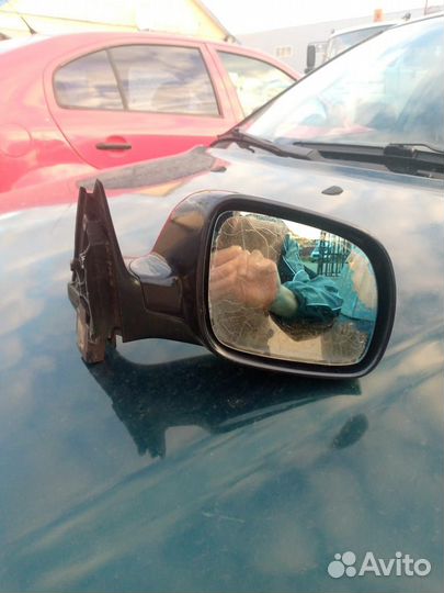 Зеркало правое на Ауди А4 В5