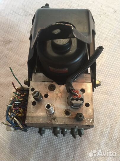 Блок абс Тойота Марк 2 110 Веросса