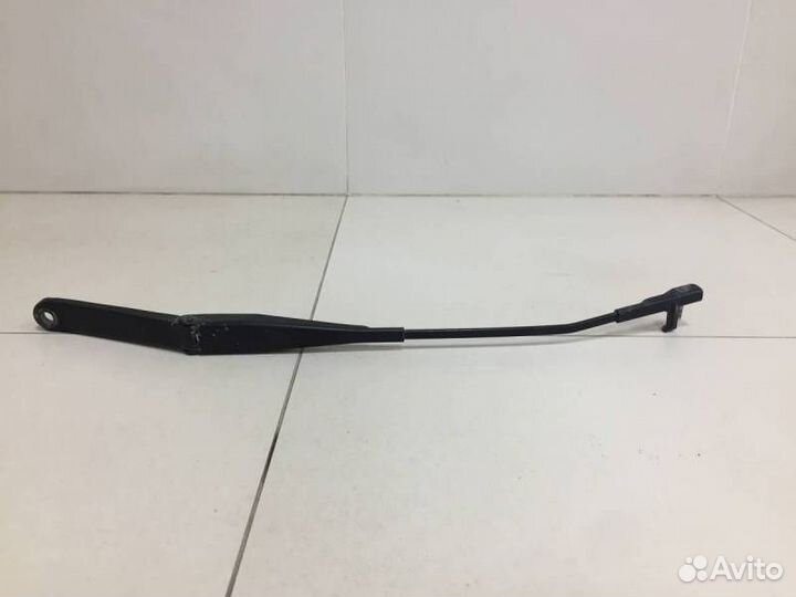 Поводок стеклоочистителя передний левый Ford Focus