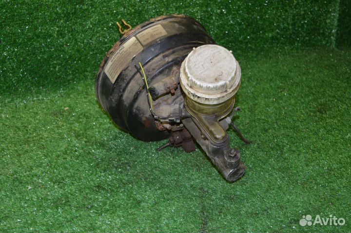 Вакуумный усилитель тормозов Mitsubishi Carisma