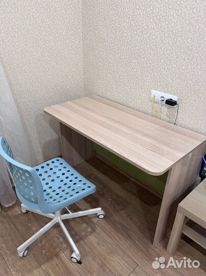 Стул IKEA, стол