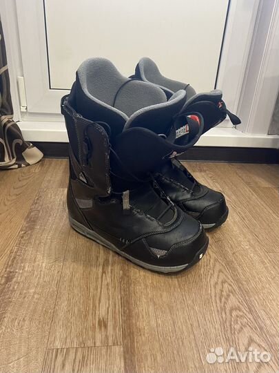 Сноубордические ботинки