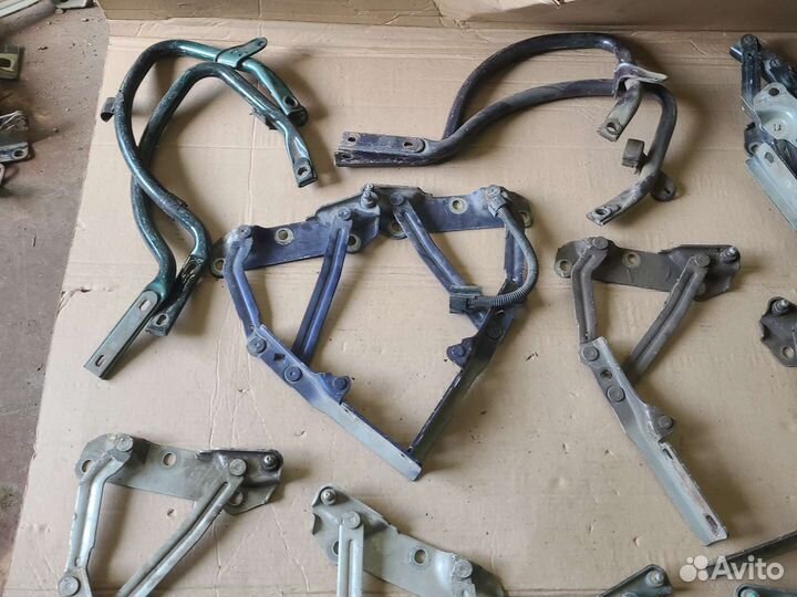 Петли капота (багажника) Opel Veсtra B 1999-2002