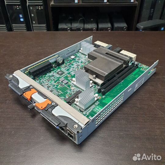 Модуль контроллера IBM storwize V5000 R0793-F0003