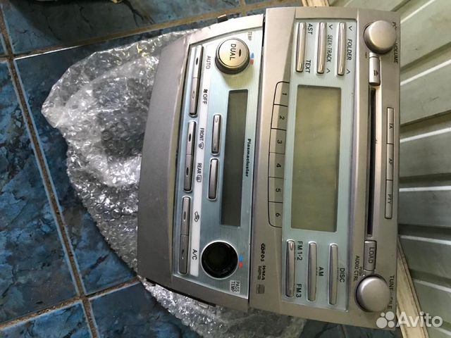 Штатная автомагнитола Toyota Camry 2008г