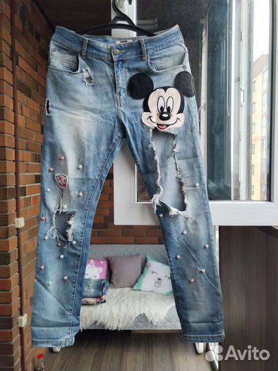 Джинсы Bershka