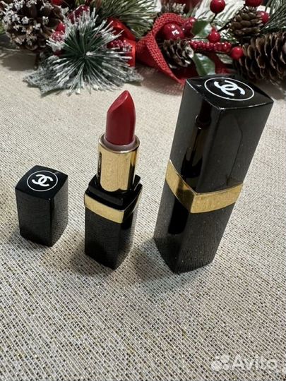 Подмада Chanel новая