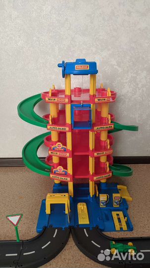 Парковка полесье